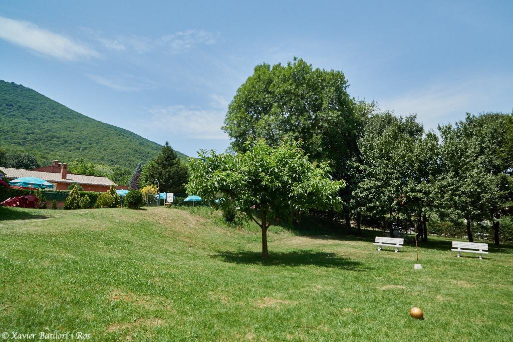 Apartamentos Fonda Finet Sant Felíu de Pallarols Exterior foto