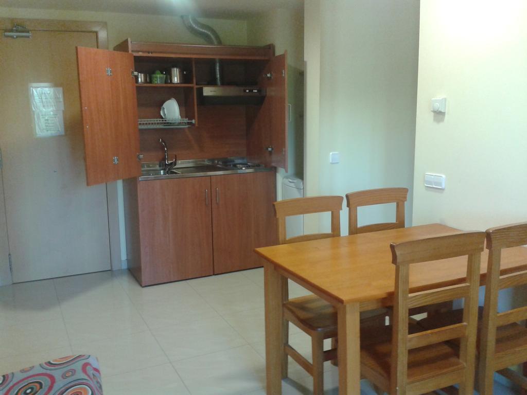 Apartamentos Fonda Finet Sant Felíu de Pallarols Exterior foto