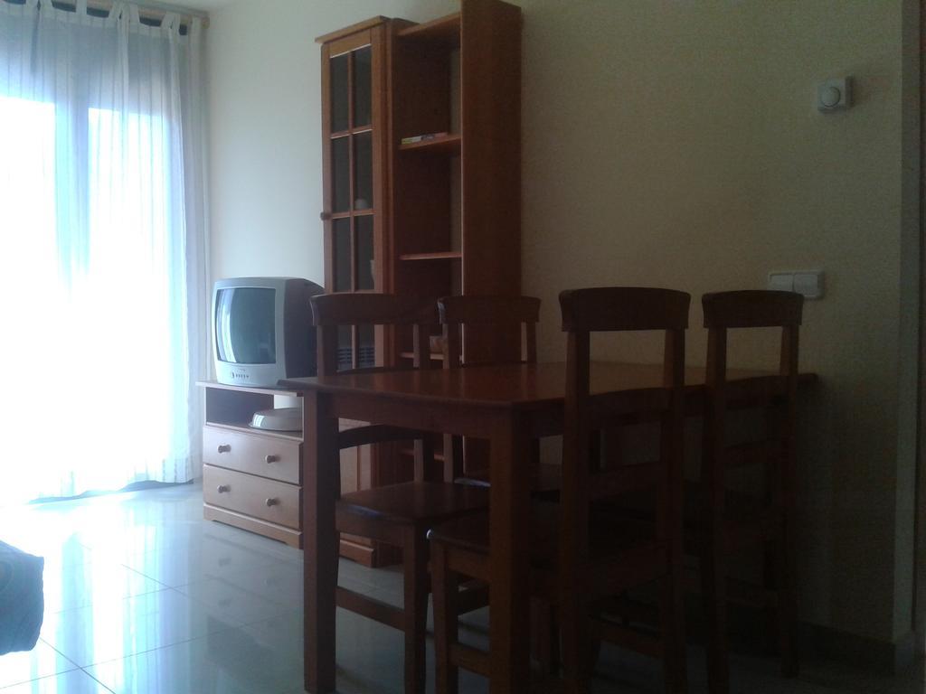 Apartamentos Fonda Finet Sant Felíu de Pallarols Exterior foto